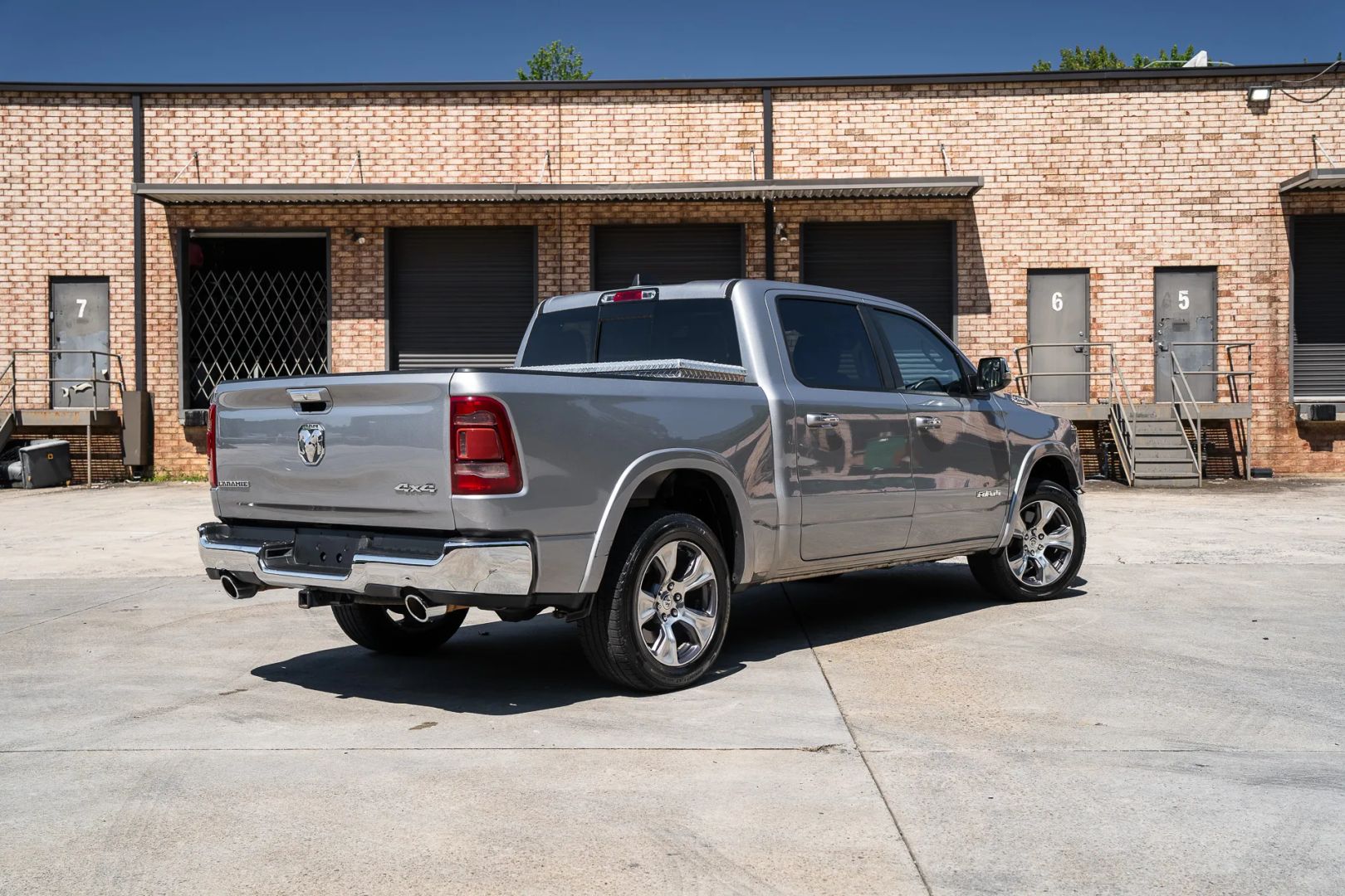 ram ram 1500 pickup 2020 1C6SRFJT0LN408801 image ram ram 1500 pickup 2020 1C6SRFJT0LN408801 image